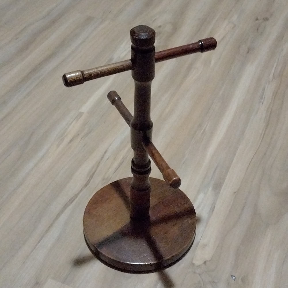 Key or Jewelry Rack or Mug/Cup Holder